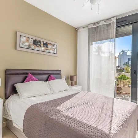 Tindra Punta Marina *