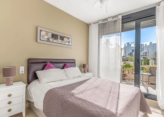 Tindra Punta Marina *